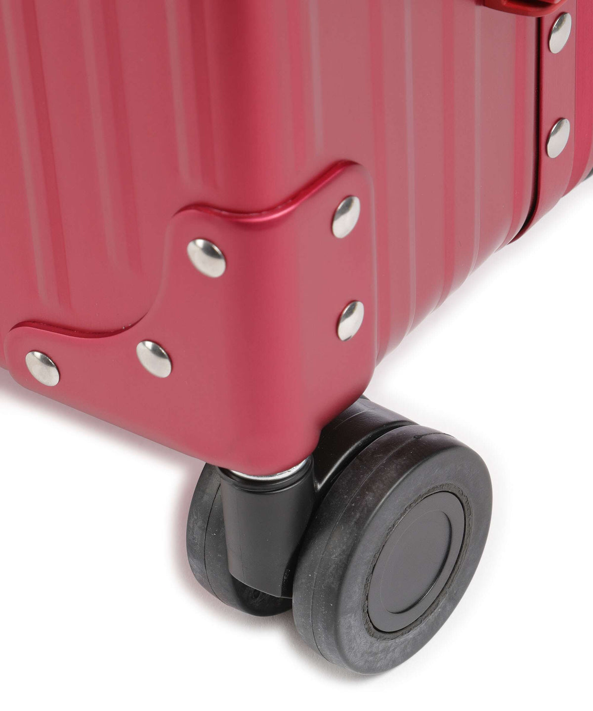 Aleon Domestic Carry-On Spinner (4 wheels) ruby