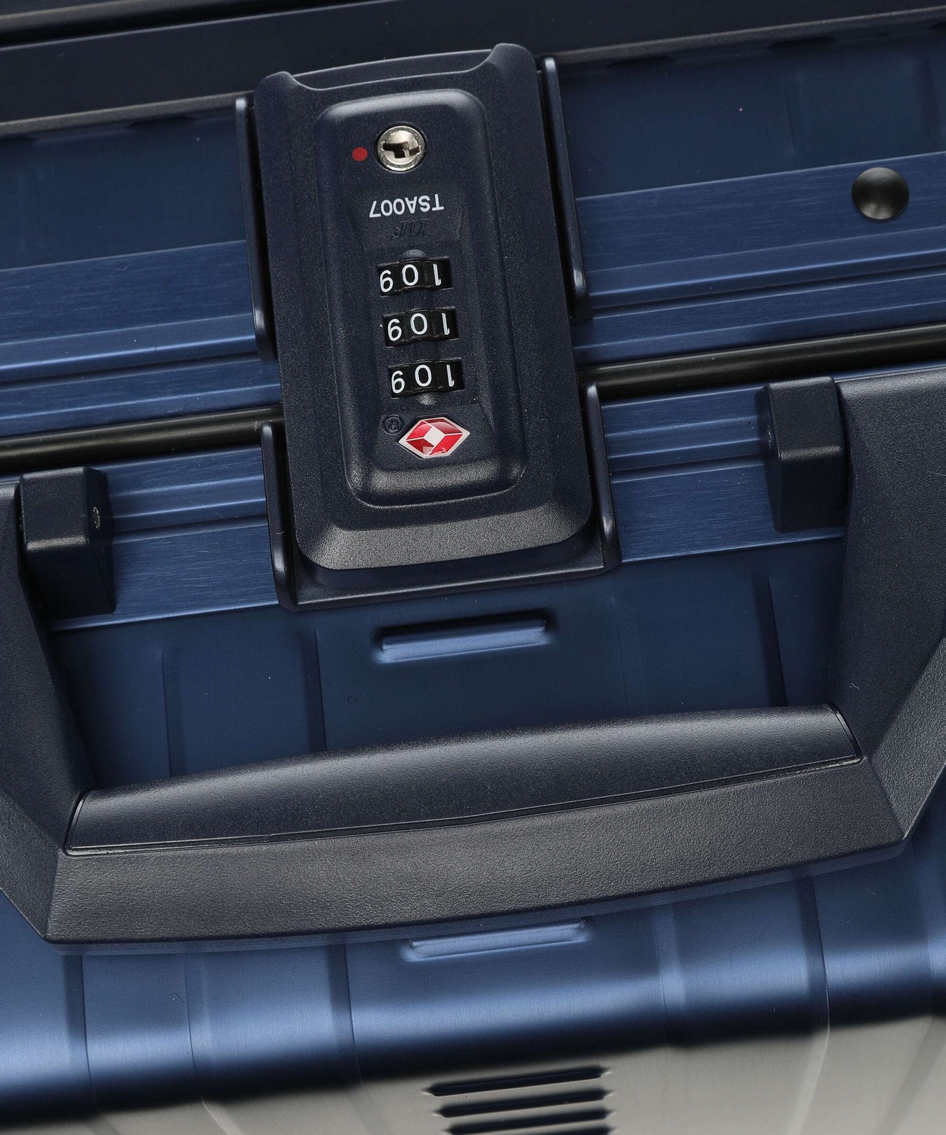 Aleon 20 Vertical Spinner (4 wheels) saphire