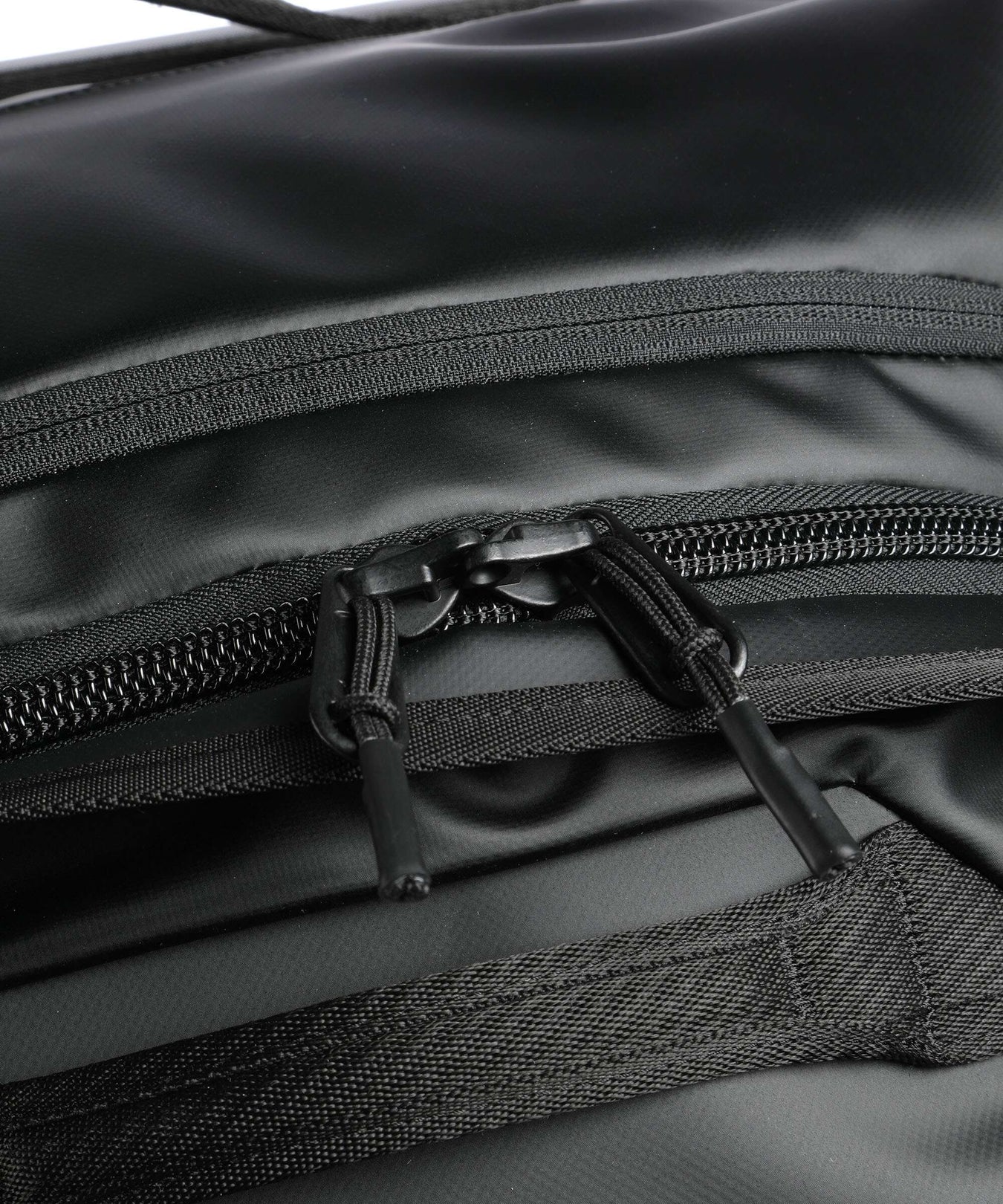 Thule Chasm Travel bag with wheels black