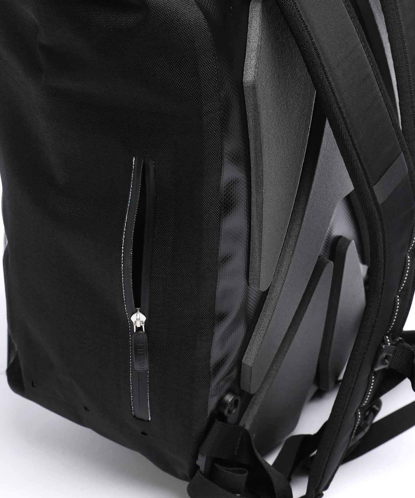 Ortlieb Velocity 29 Rolltop backpack black
