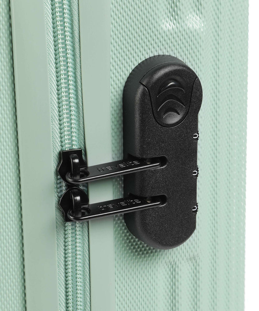 Travelite Bali Spinner (4 wheels) mint