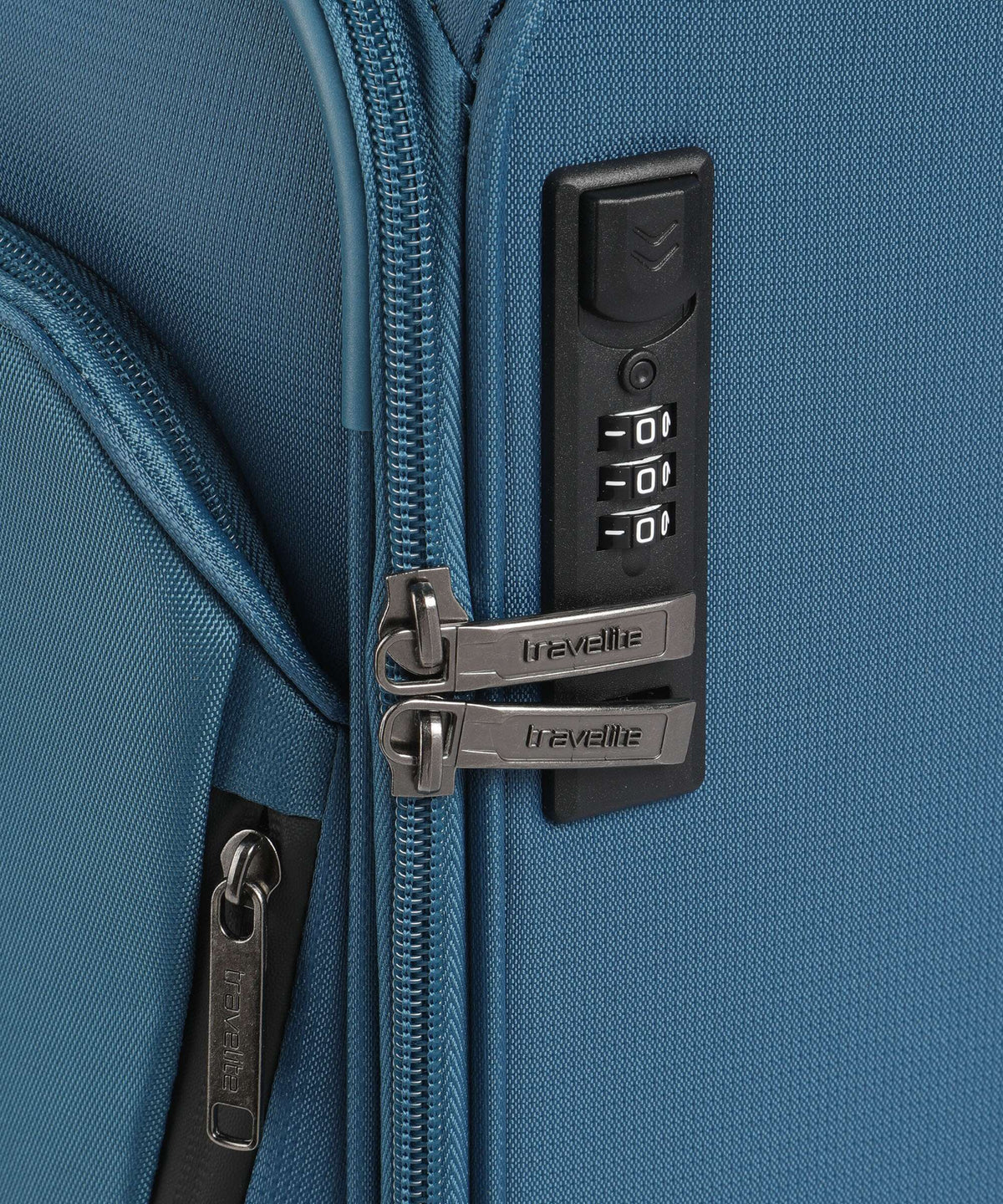 Travelite Cabin Multi Light 4 Spinner (4 wheels) petrol