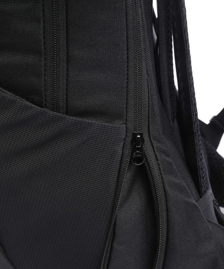 Vaude Wizard 18+4 Hiking backpack black