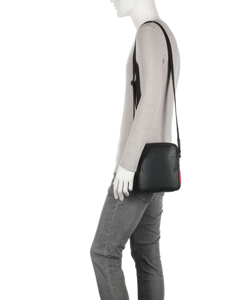 Bugatti Clark Crossbody bag black