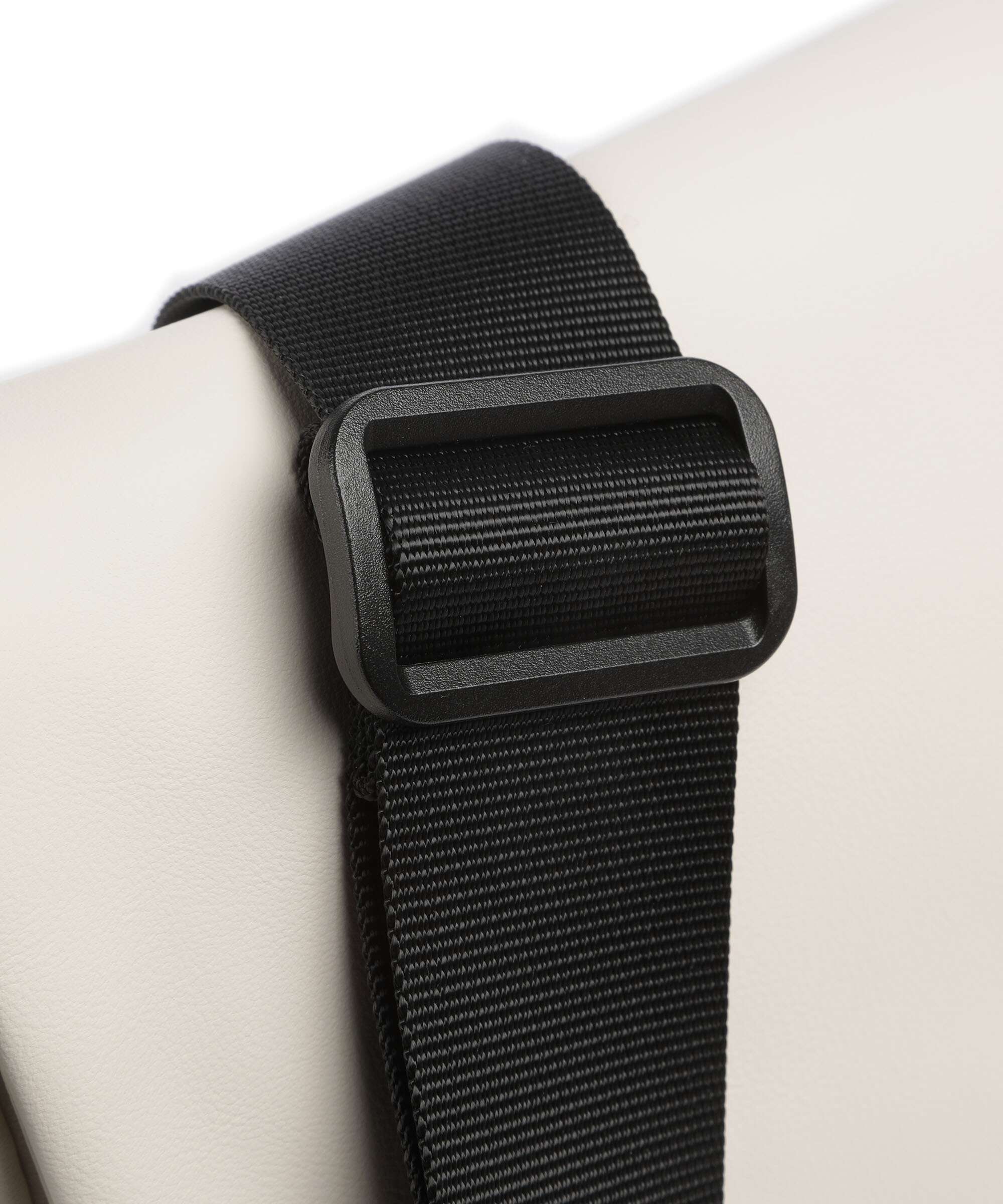 Zwei Cargo CA60 Messenger bag offwhite