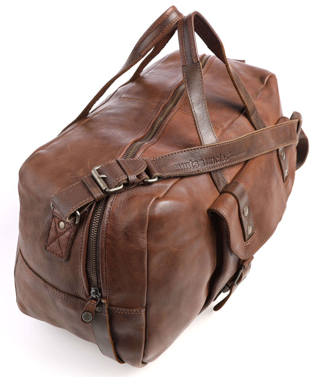 Aunts & Uncles The Barber Shop The Strongman Weekend bag single malt