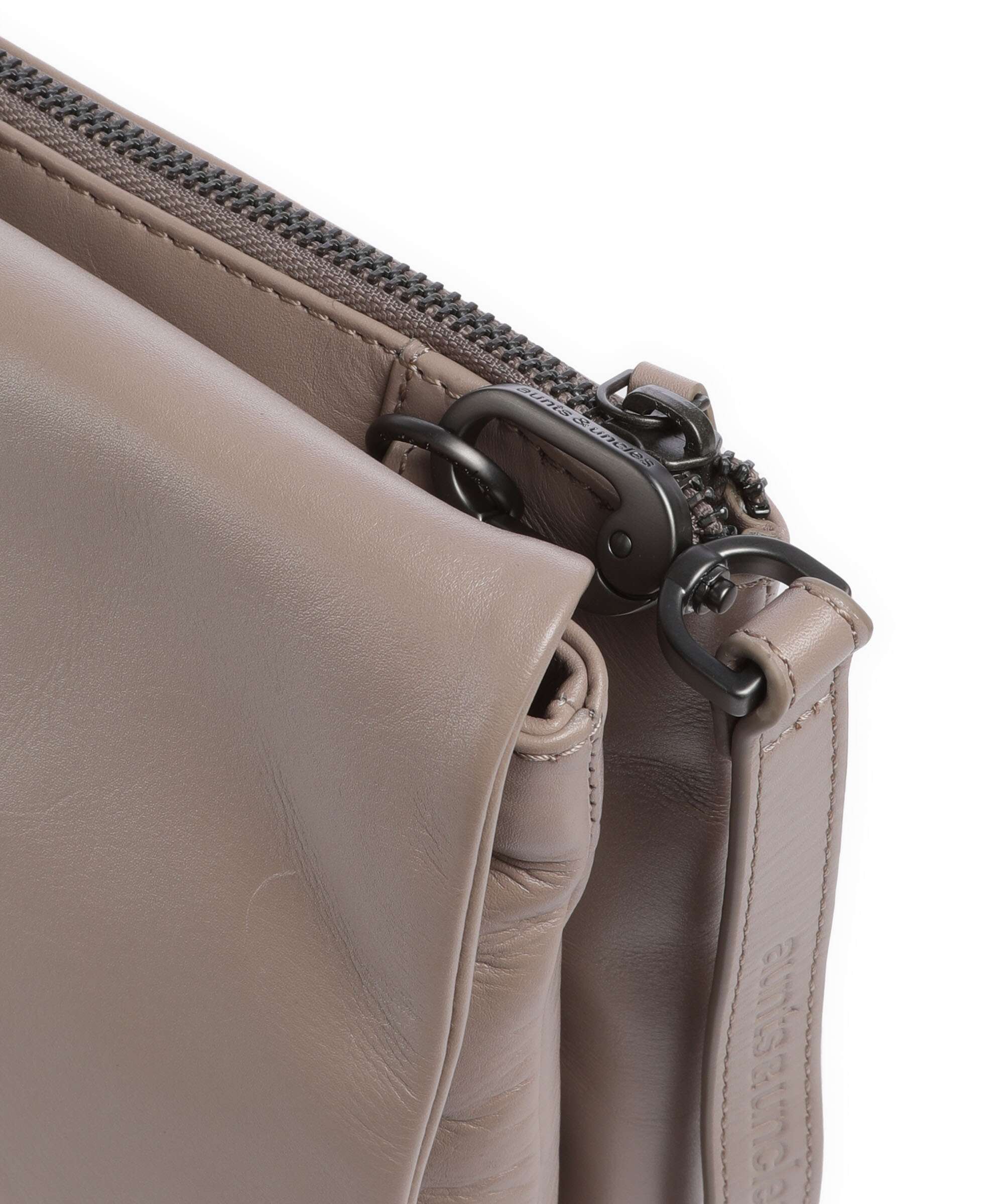 Aunts & Uncles Jamie's Orchard Jabong Crossbody bag cashmere