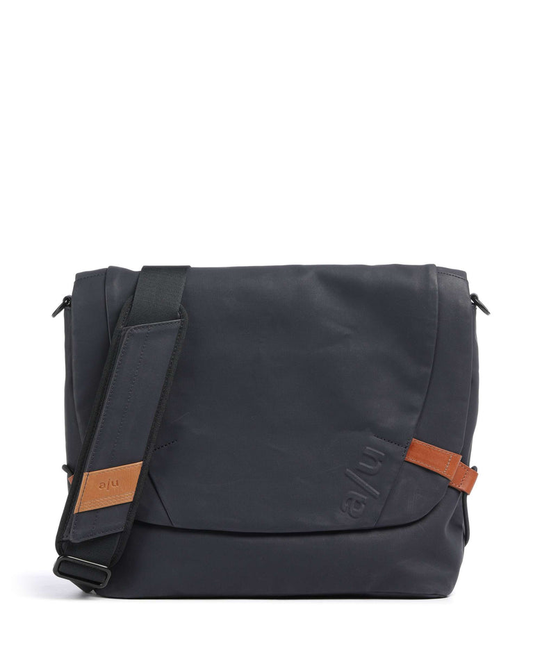 Aunts & Uncles Japan Matsumoto Briefcase night blue