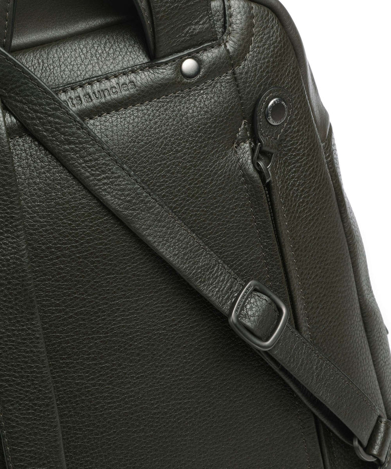 Aunts & Uncles Philocalists Charm Backpack ivy green