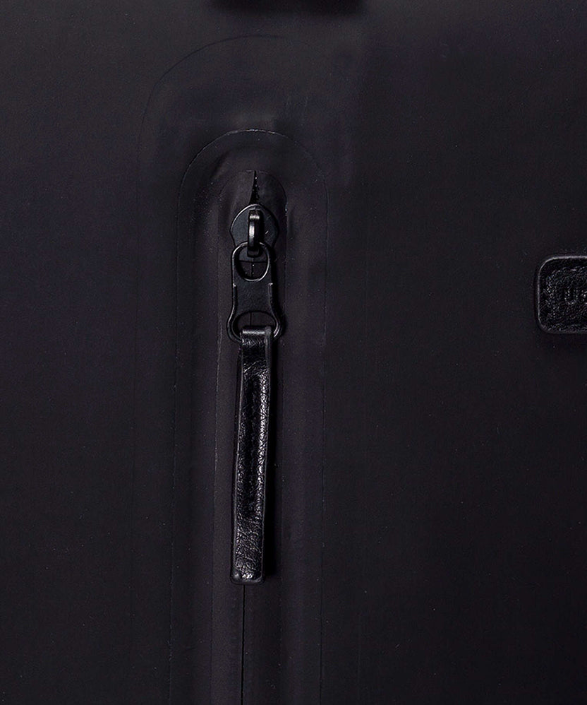 Ucon Acrobatics Lotus Hajo Pro Rolltop backpack black