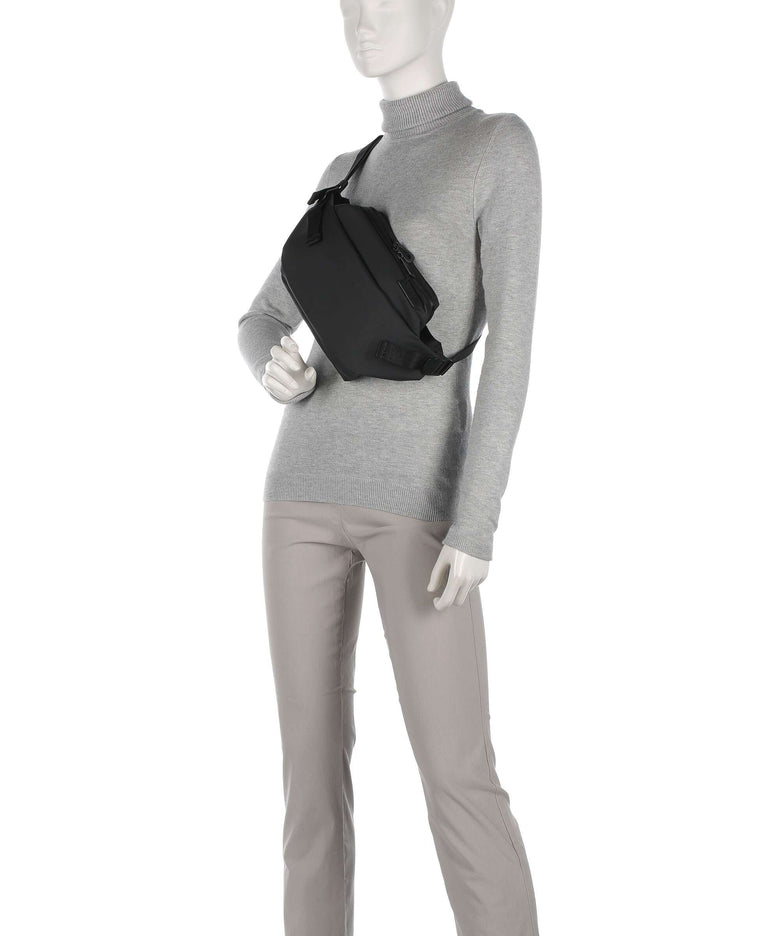 Côte&Ciel Smooth Isarau Small Fanny pack black