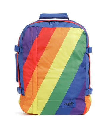 Cabin Zero Classic 44 Reiserucksack travel with pride