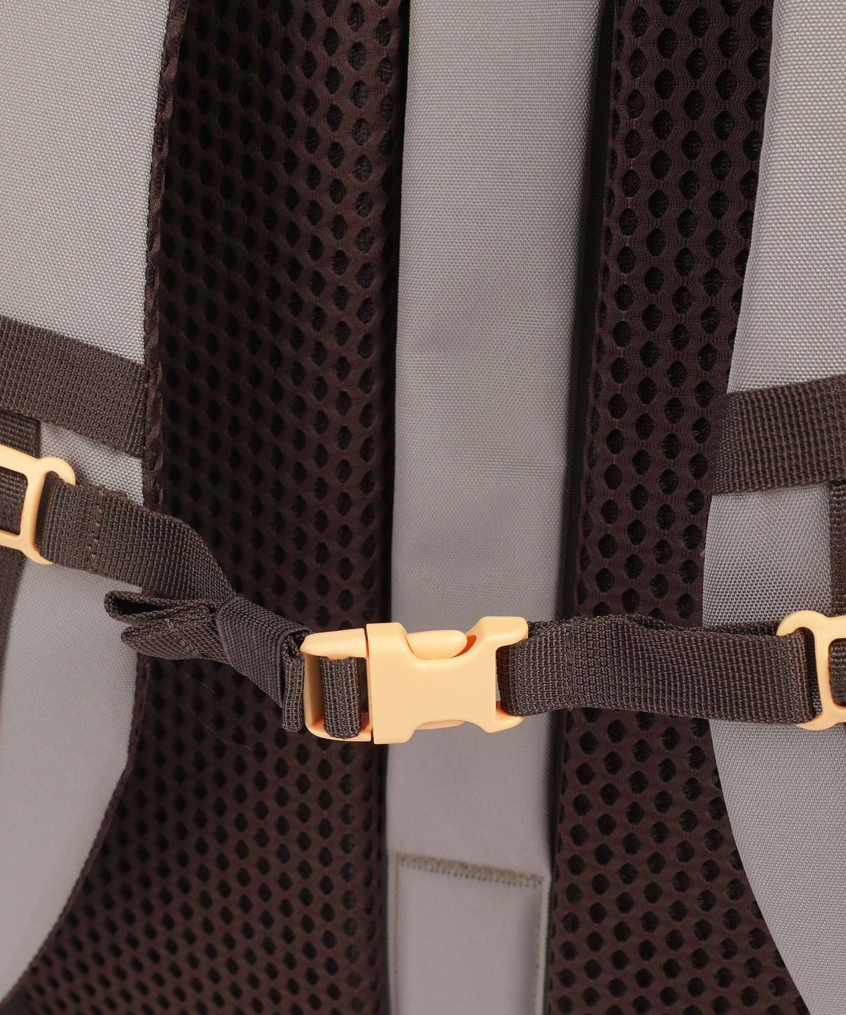 Cabin Zero Classic Plus 42 Travel backpack grey moor