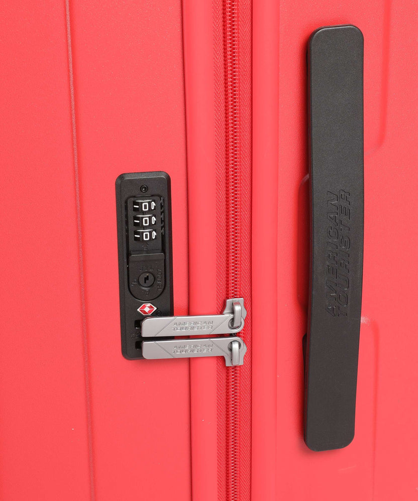 American Tourister Sunset Hills Suitcase set (4 wheels) apple red