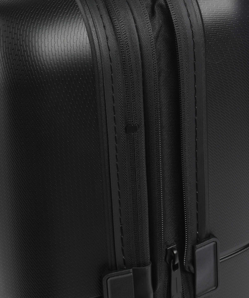 American Tourister Dashpop Disney Spinner (4 wheels) mickey neon gradient