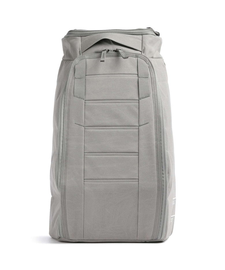 Db Hugger 25L Backpack sand grey