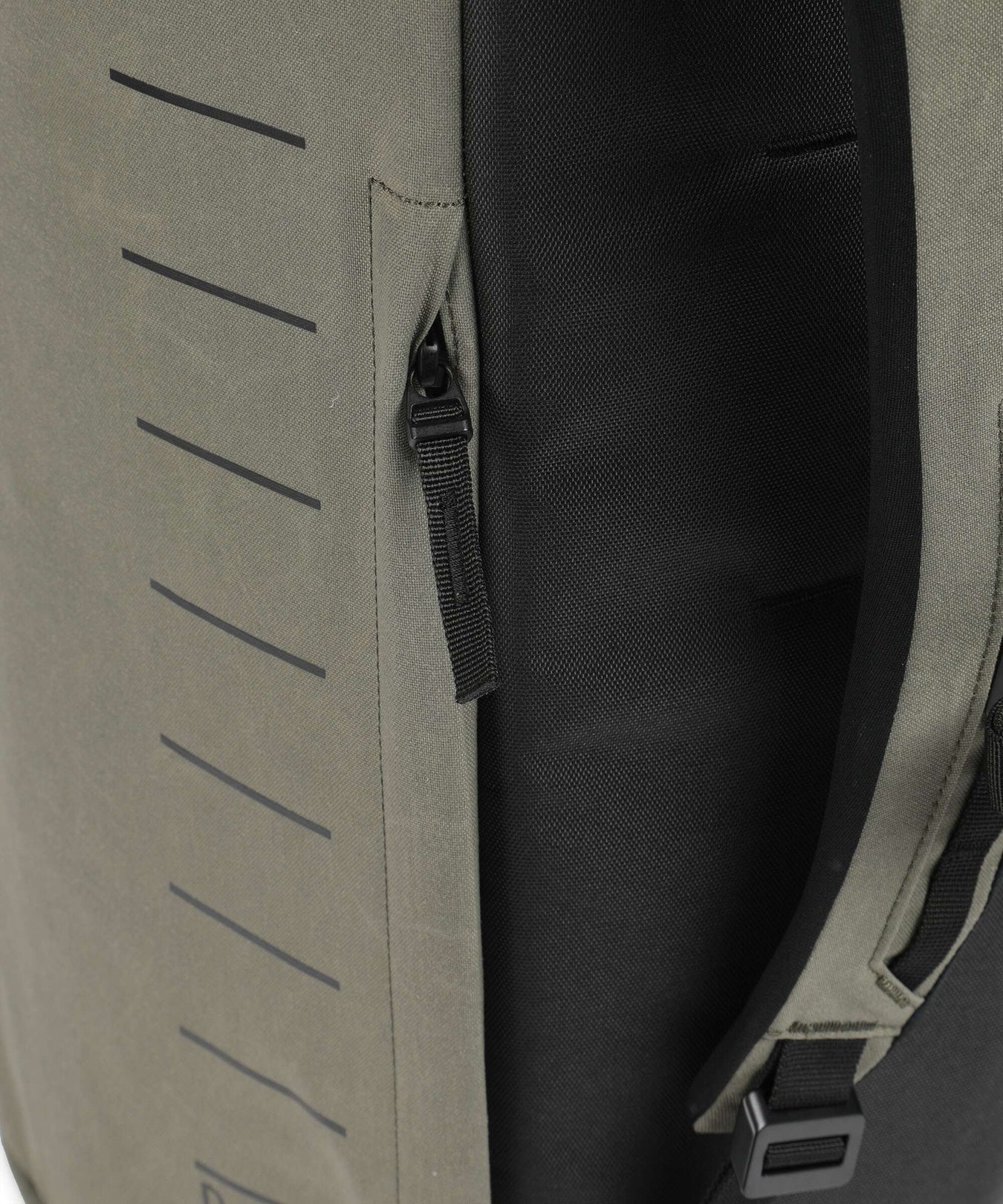 Db Roamer 90L Travel backpack forest green