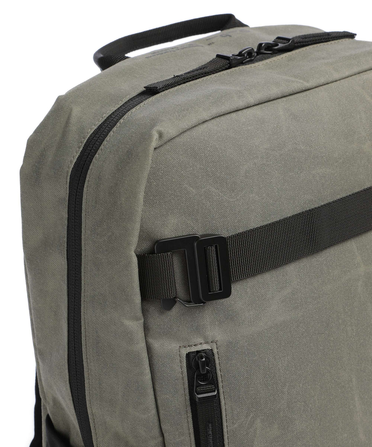 Db 17 Backpack forest green