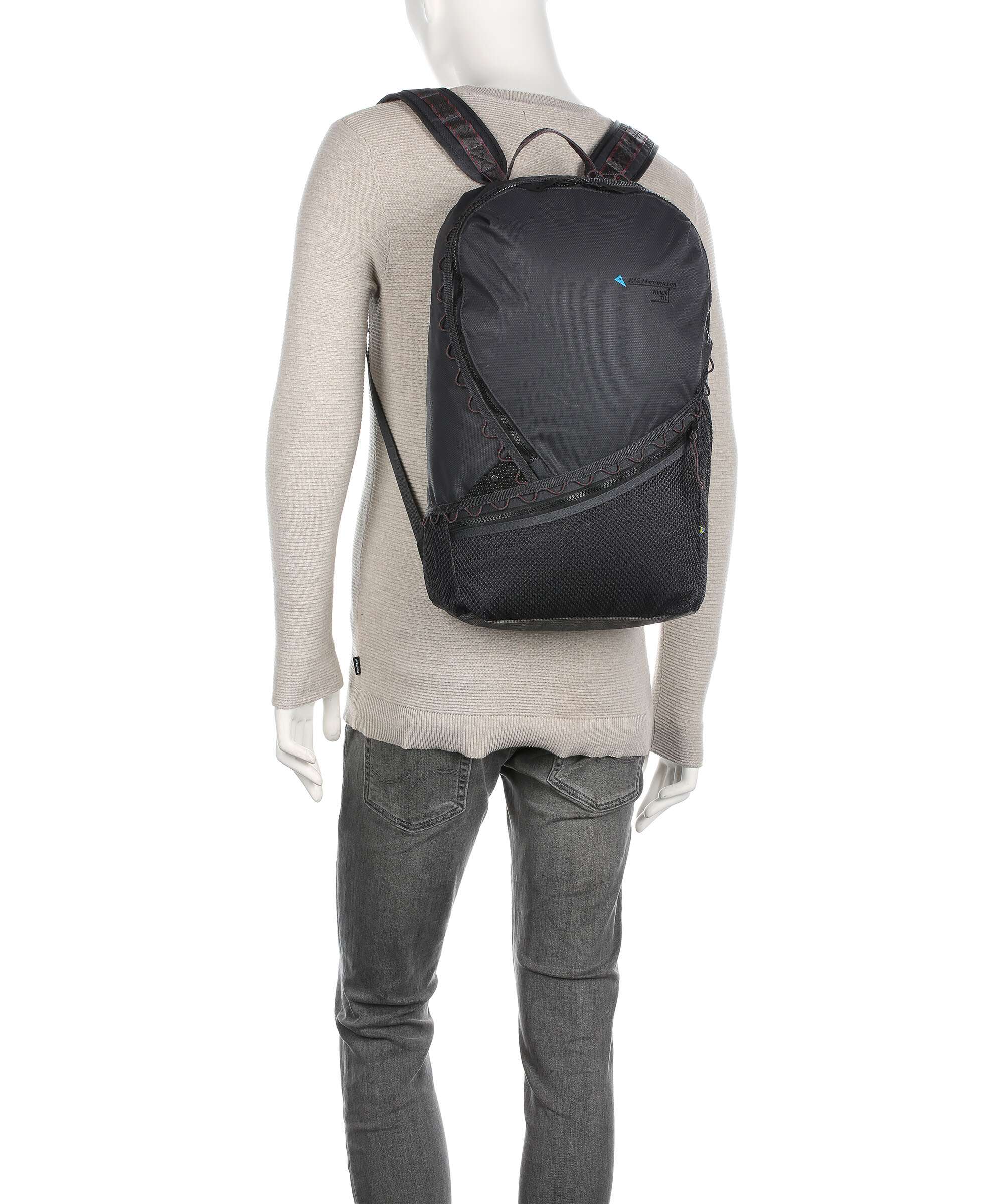 Klättermusen Wunja 21L Backpack raven