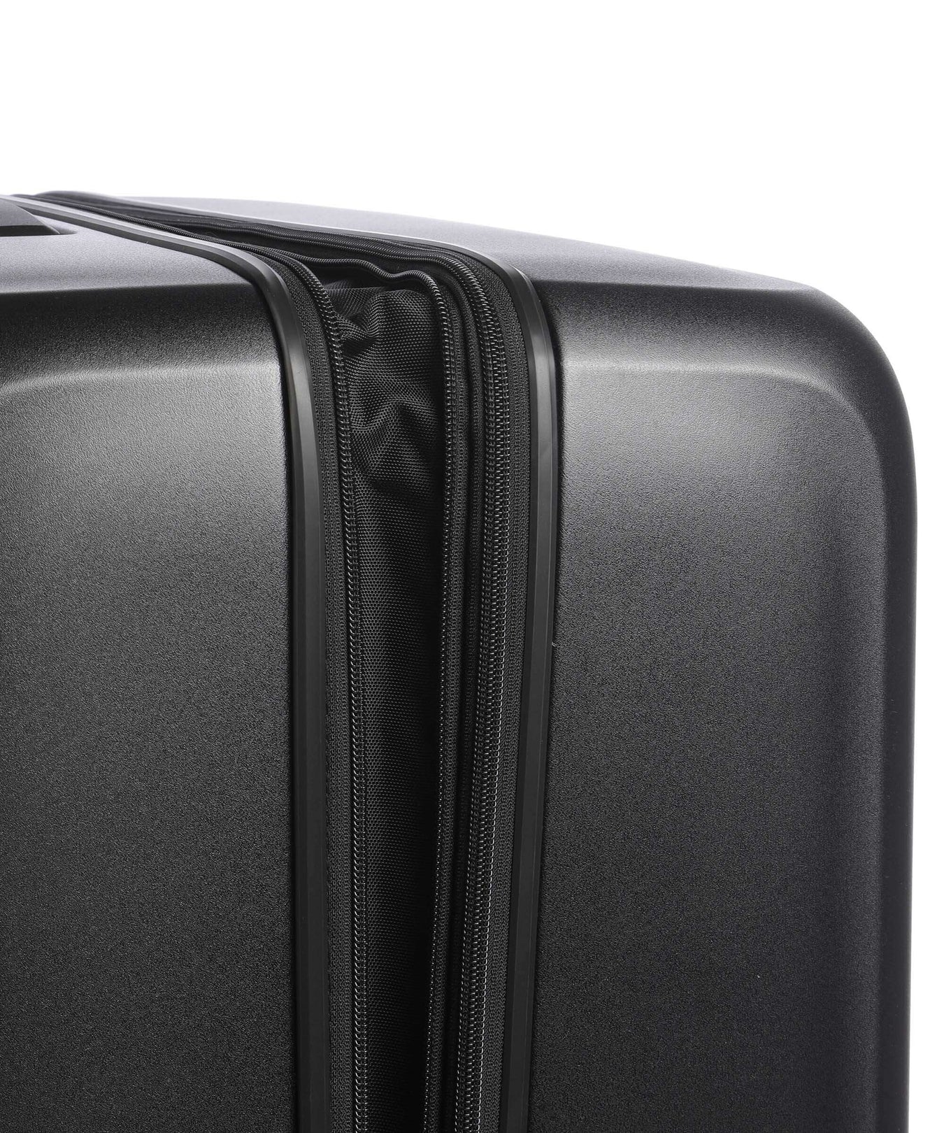 Victorinox Airox Advanced L Spinner (4 wheels) black