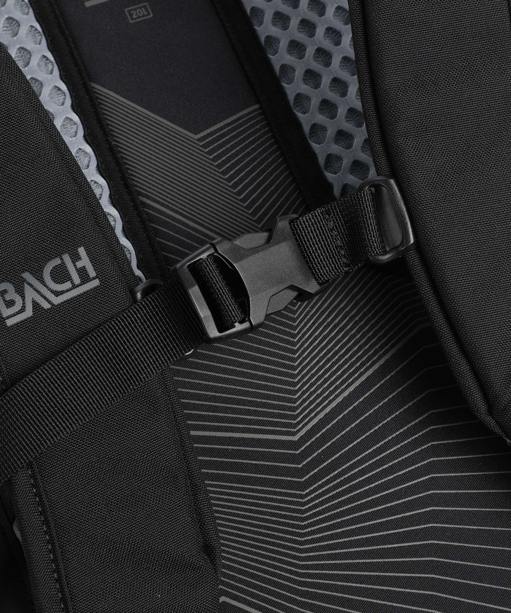 Bach Shield 20 Hiking backpack black