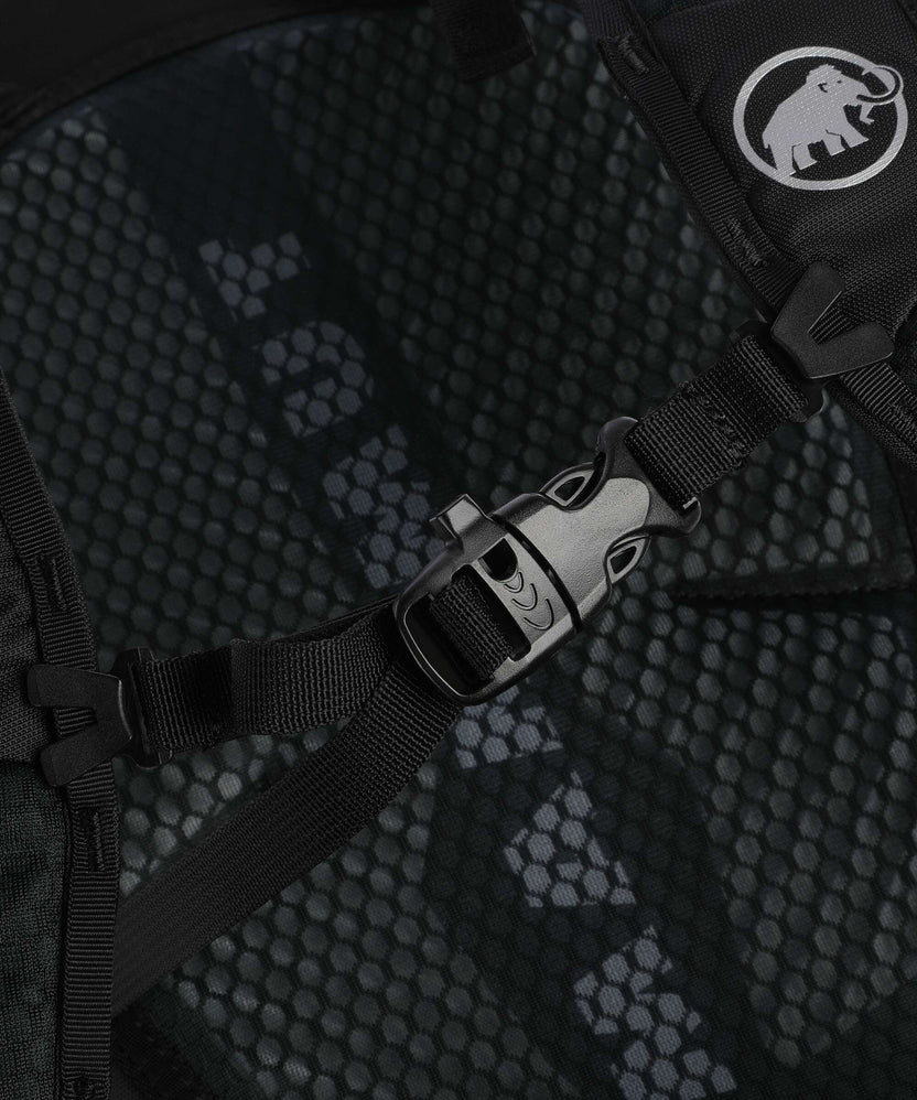 Mammut Lithium 25 W Hiking backpack dark marsh/black