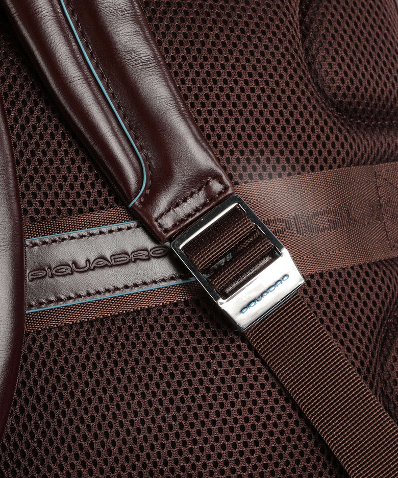 Piquadro Blue Square Laptop backpack mahogany