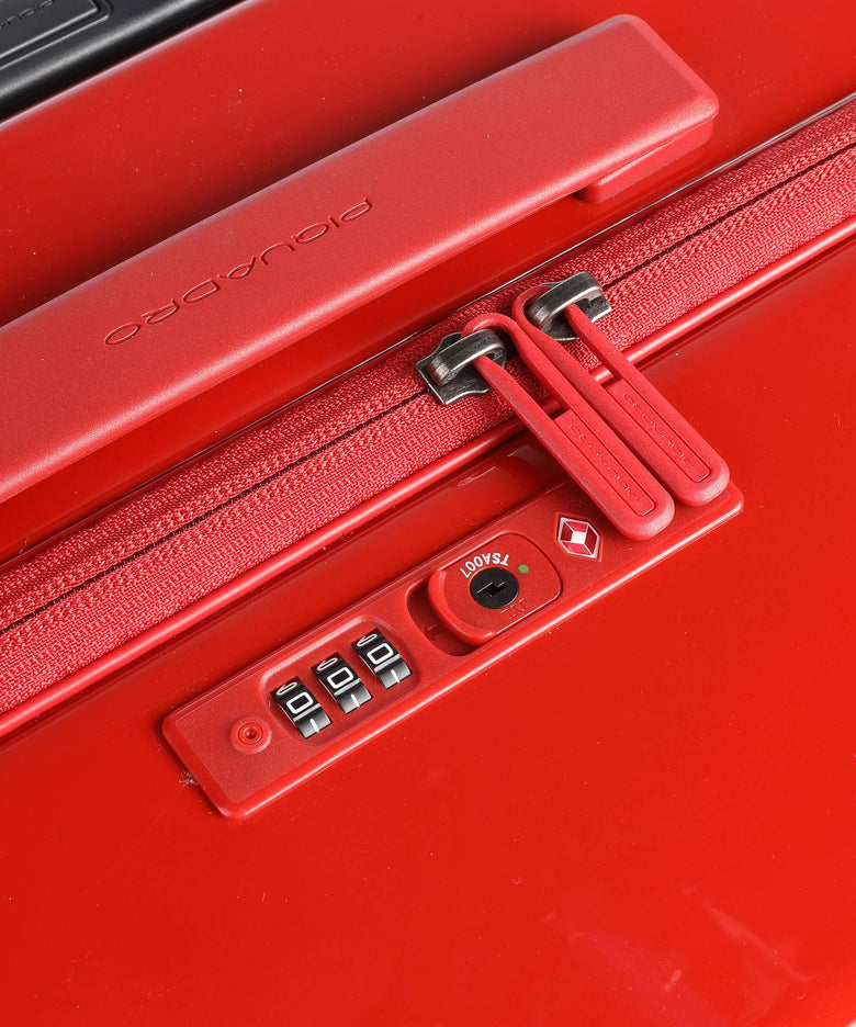 Piquadro PQ Light Spinner (4 wheels) red