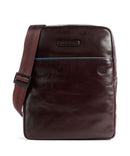 Piquadro Blue Square Revamp Umhängetasche mahogany