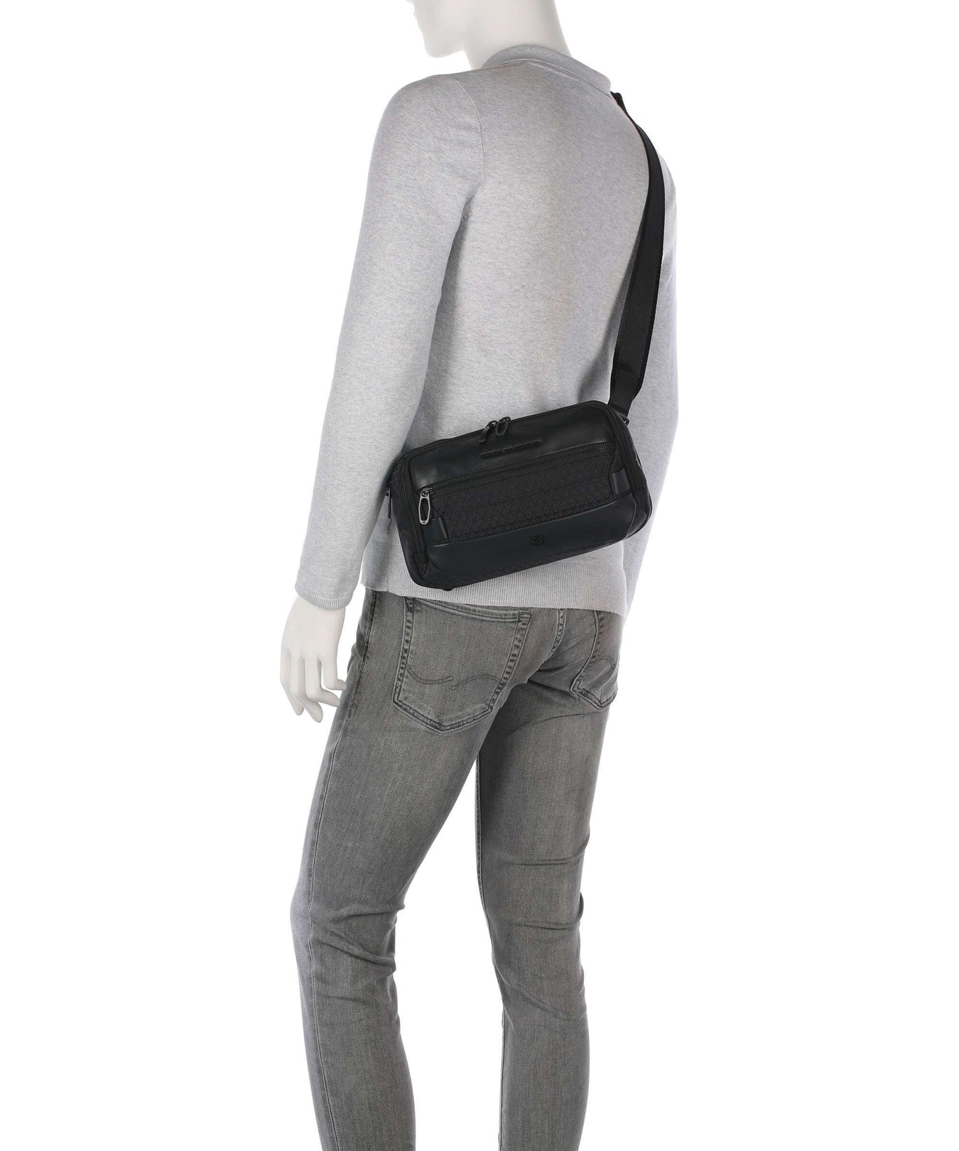 Piquadro W139 Crossbody bag nero