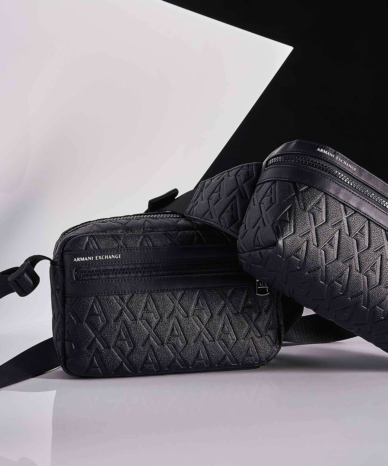 Armani Exchange Liam Crossbody bag black