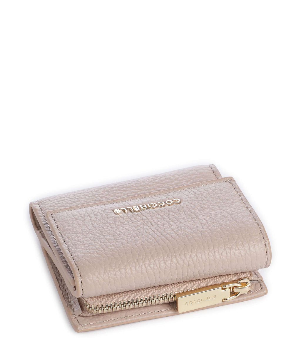 Coccinelle Metallic Soft Wallet rosette