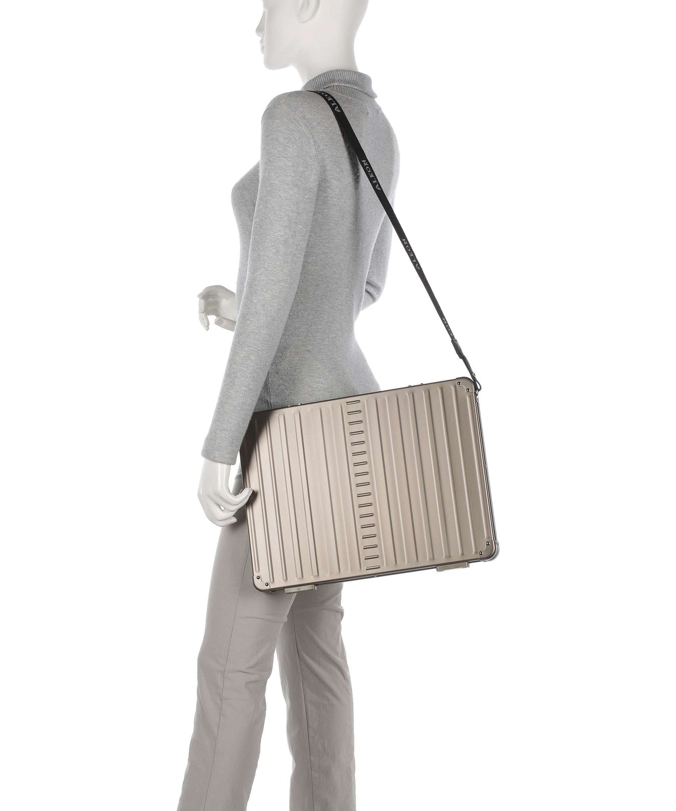 Aleon Classic Laptop bag ruby