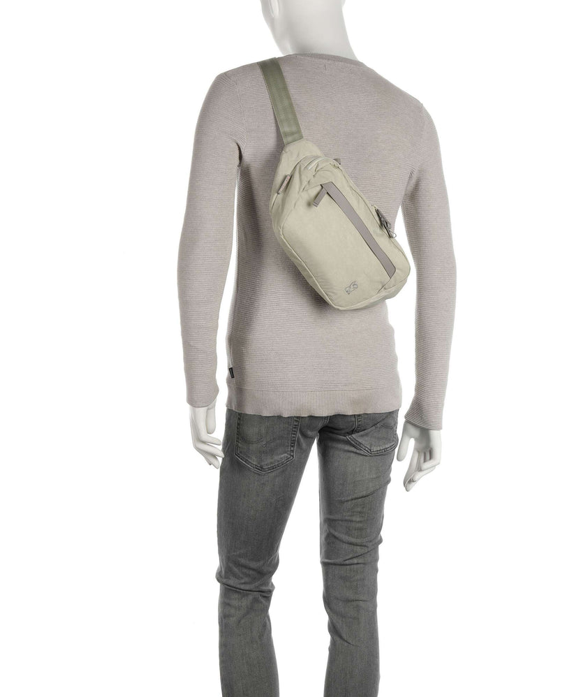 Chrome District Collection Sabin 6L Fanny pack sandstone
