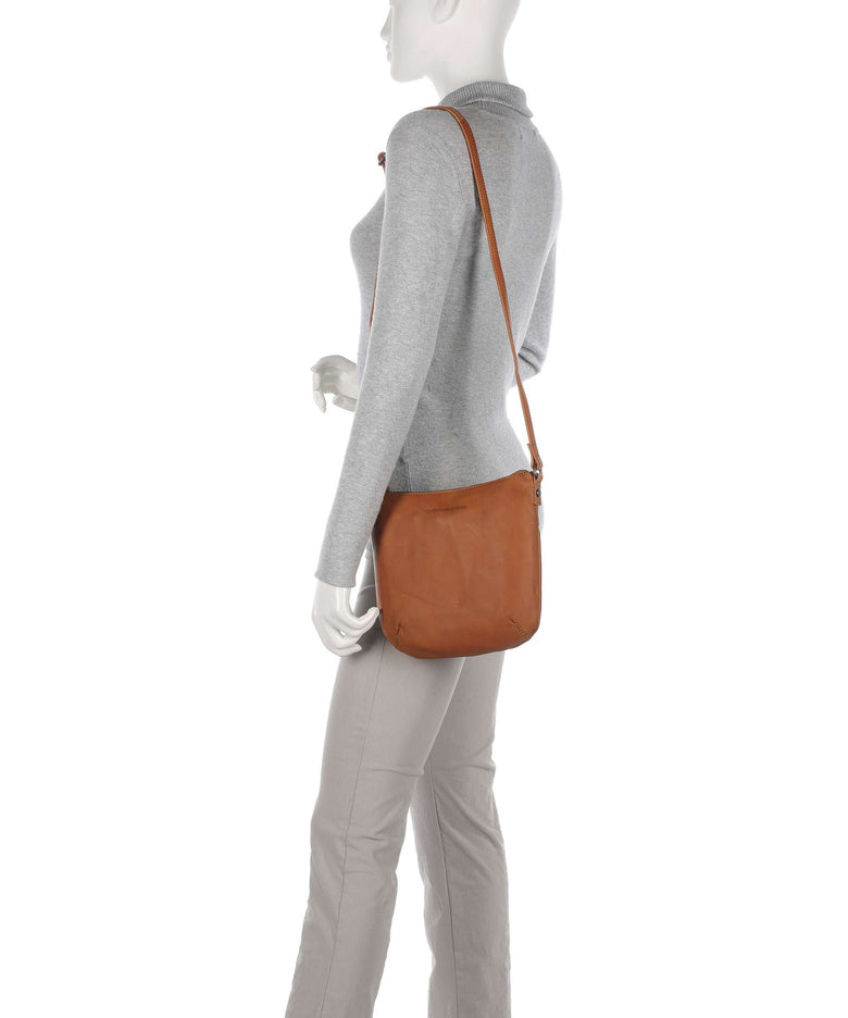 The Chesterfield Brand Cow Wax Pull Up Redding Crossbody bag cognac