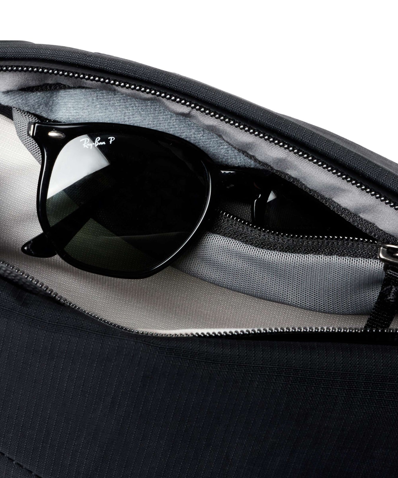 Bellroy Venture 9L Sling bag black