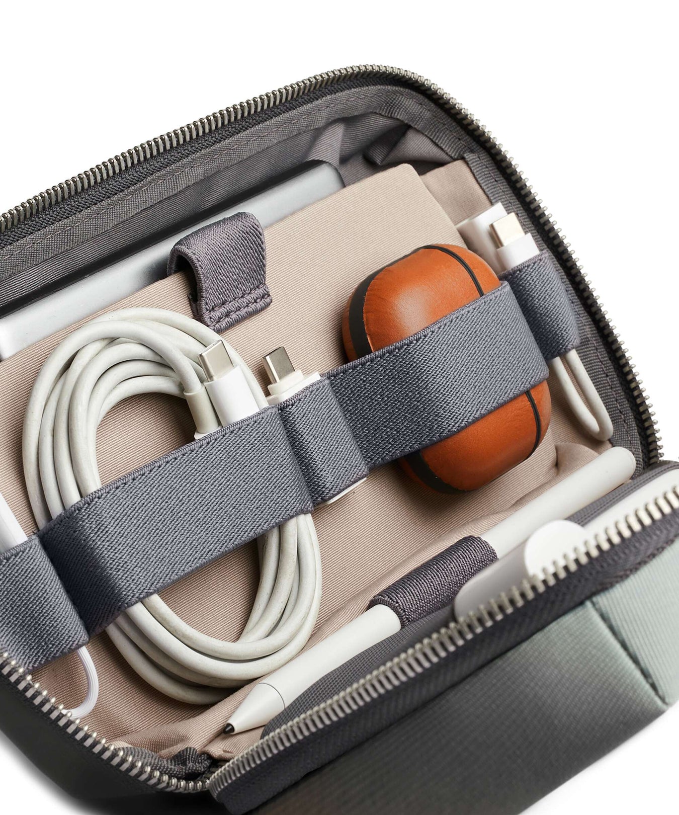 Bellroy Tech Travel accessory eucalyptus